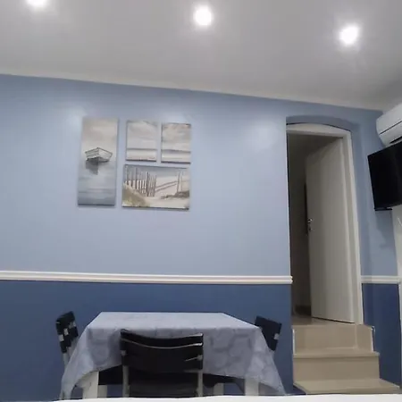 Апартаменти Sea Stone House *